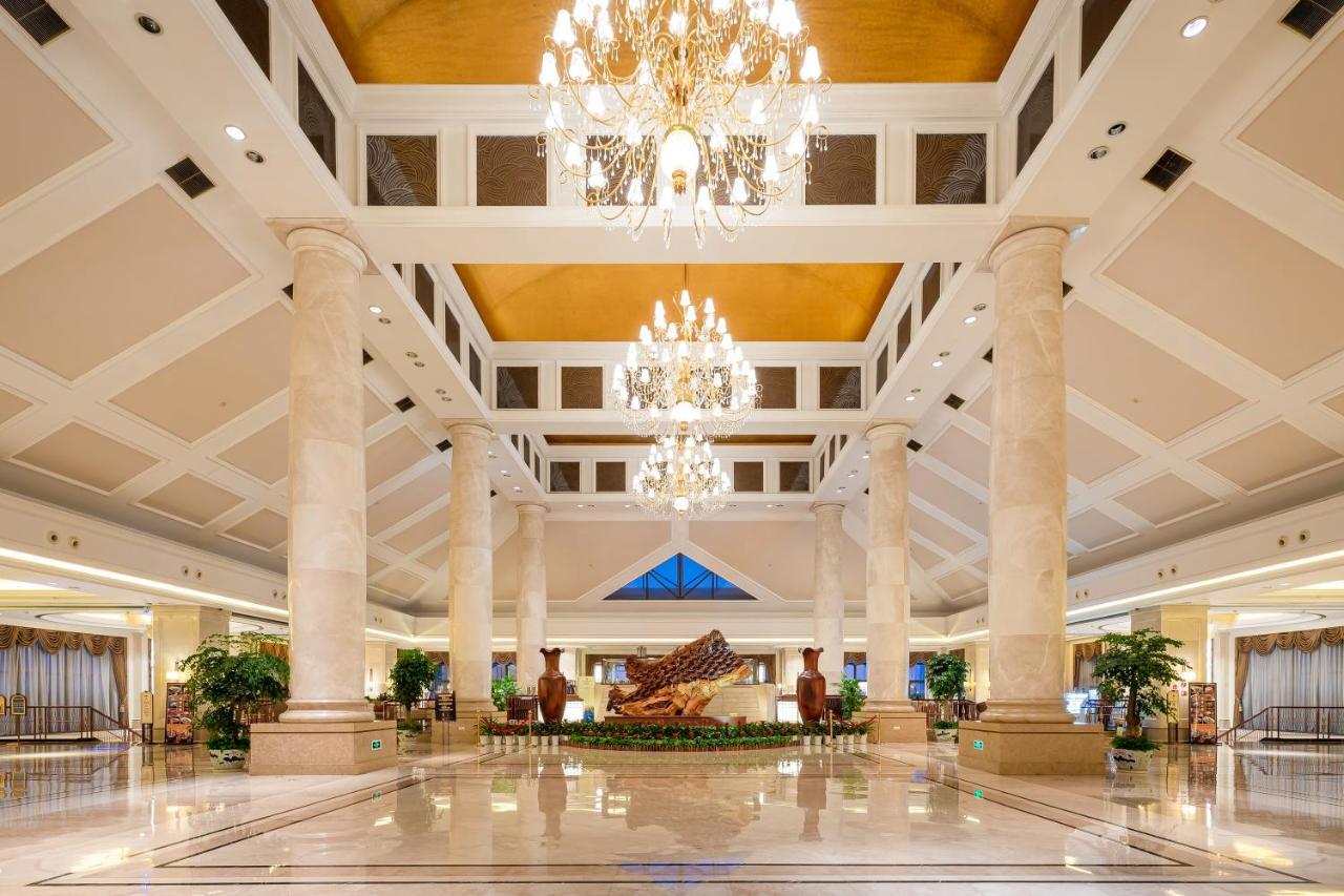 ยัวเวิล์ดอินเตอร์เนชั่นแนลคอนเฟเรนซ์เซนเตอร์ Hotel อี้วู ภายนอก รูปภาพ
